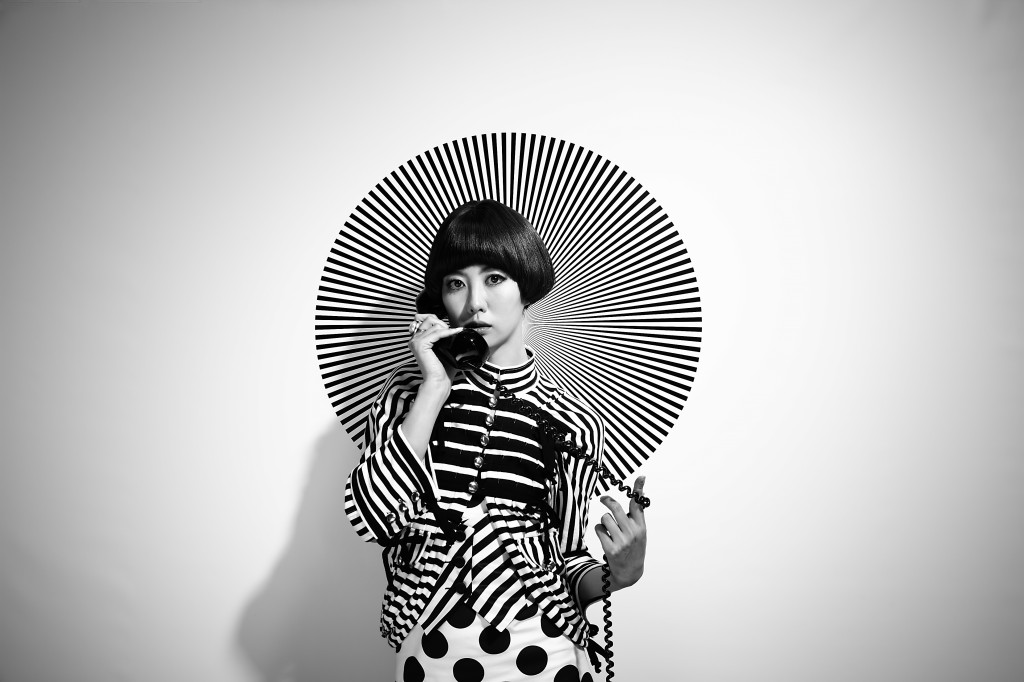 ともさか りえ 「少女ロボット」