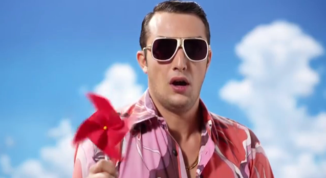 ワコール 風と谷間のブラ CM『サングラス』篇 『風車』篇