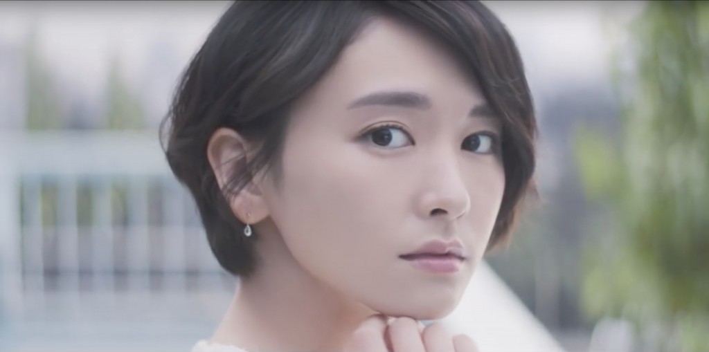 KOSE 雪肌精 プレシャス スノー TV-CF「粉雪の雪肌精」篇  新垣結衣