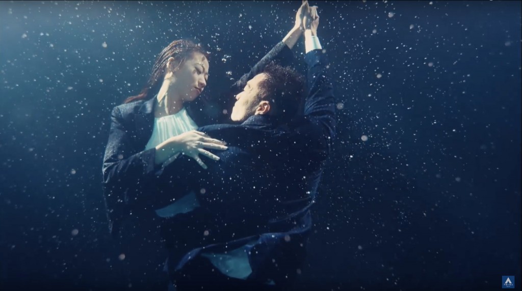 洋服の青山 CM「Water Dance」篇