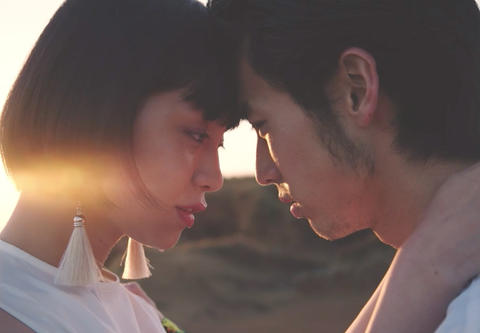 IMAX 日本オリジナル ショートフィルム 関根光才監督『TRANSPHERE』