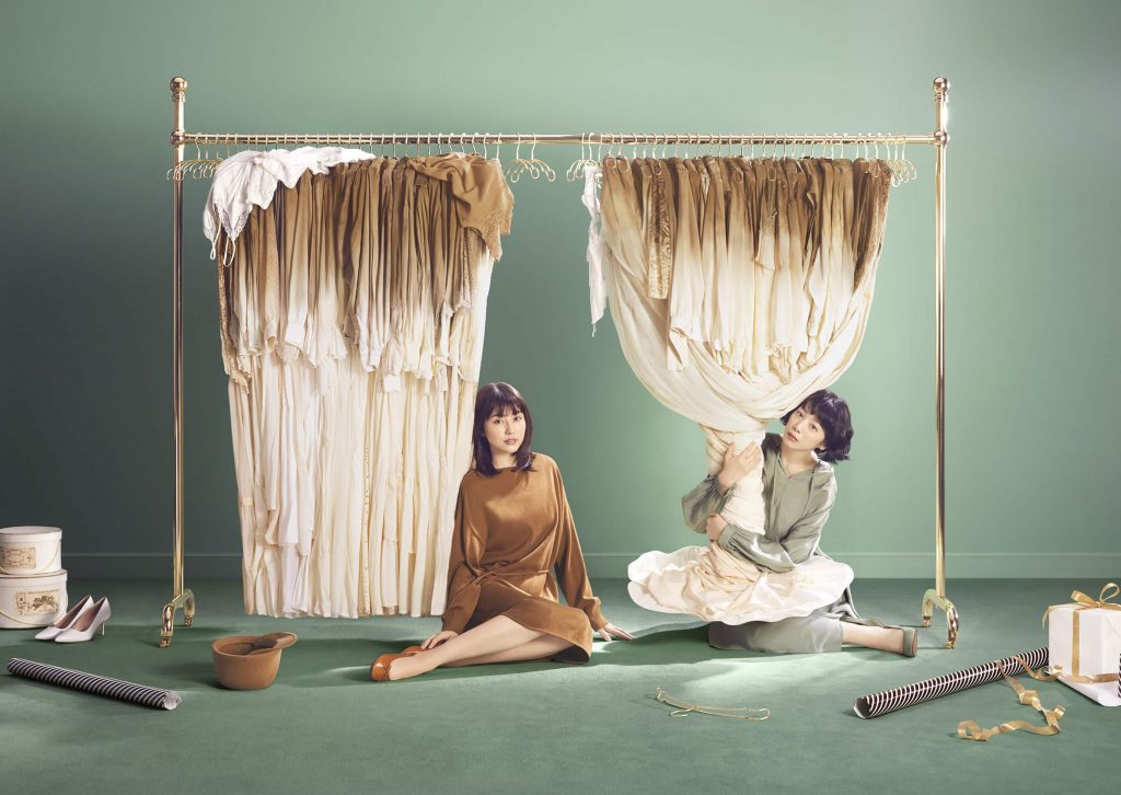 LOWRYS FARM 2020 SPRING TVCM、広告 長澤まさみ、夏帆「この世は、着まぐれ。」