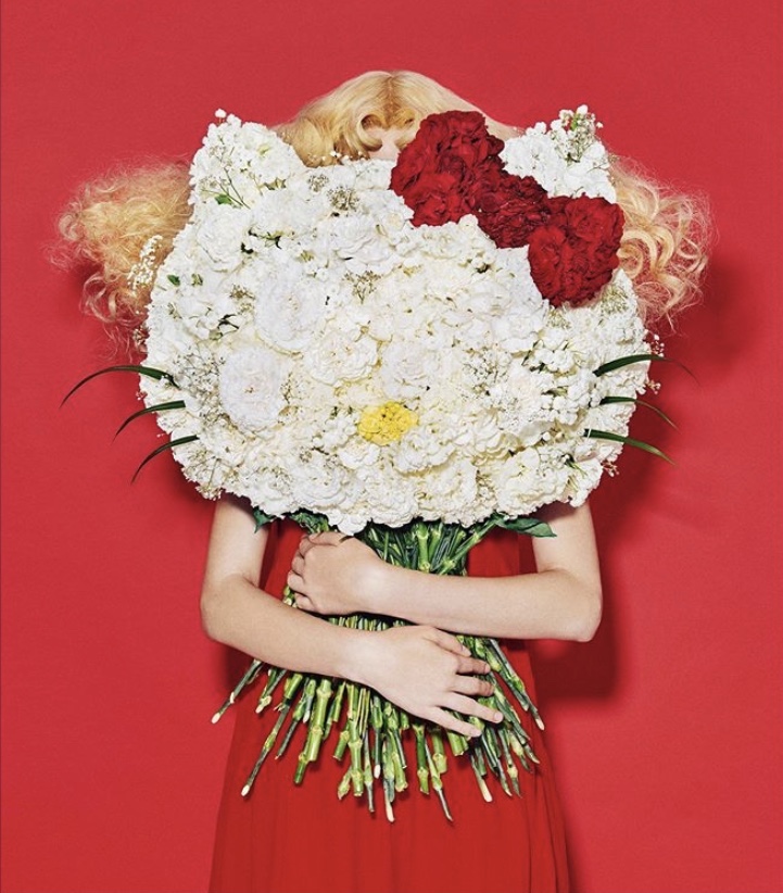 UNIQLO × HELLO KITTY  T-MARKET by 吉田ユニ ビジュアル