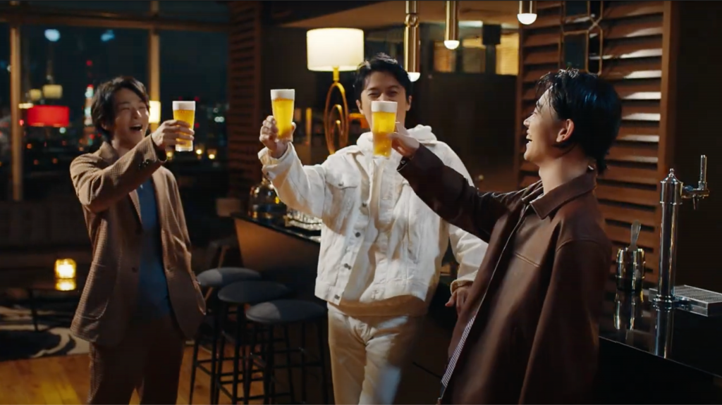 アサヒスーパードライ TVCM 「新しい年に、乾杯」篇 中村倫也