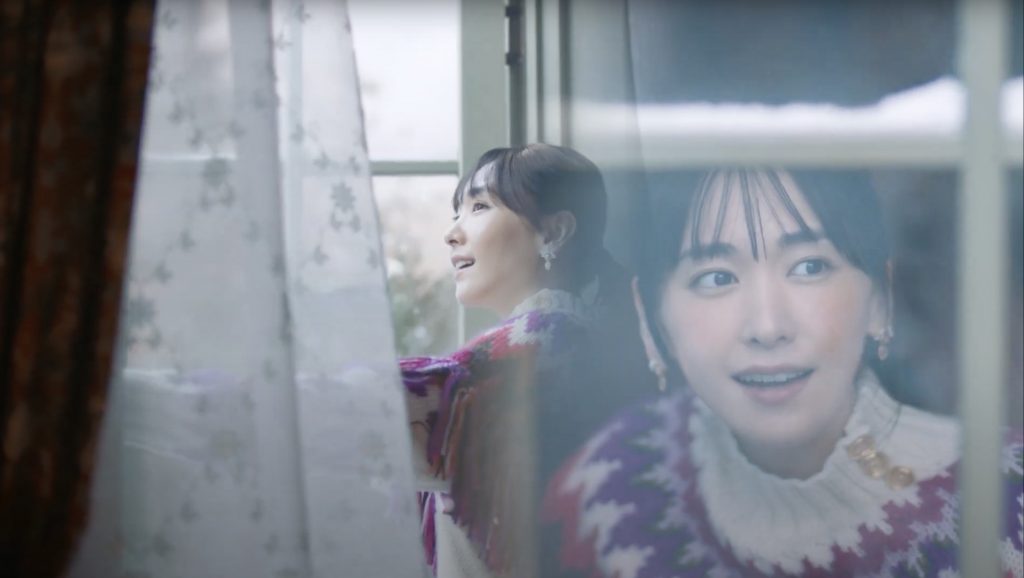 明治メルティーキッス TVCM「今年も雪のようなくちどけを。洋酒アリ」篇 新垣結衣