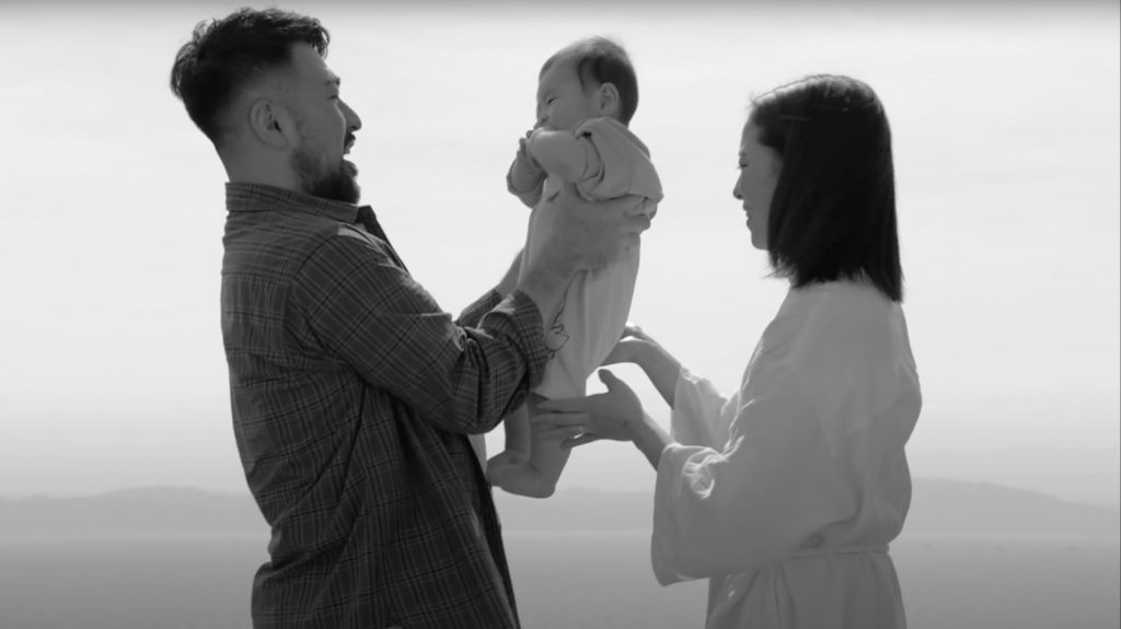 サントリー企業広告 #素晴らしい過去になろう（2022年こどもの日）」篇