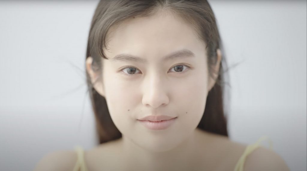 レジーナクリニック CM「私の肌」篇 恒松祐里