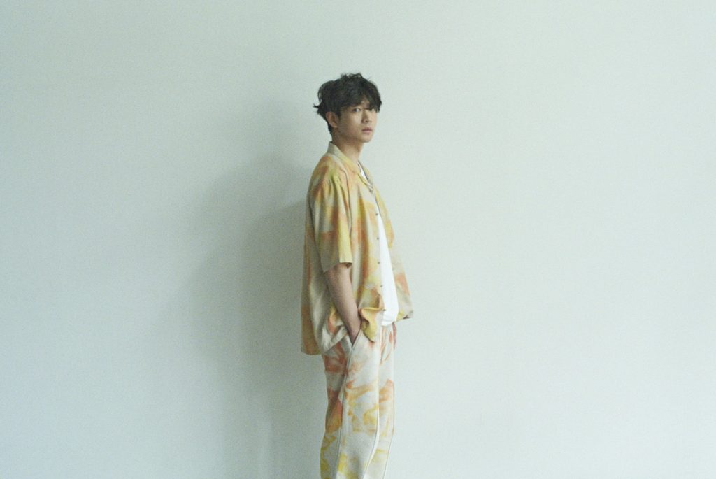 松下洸平アーティスト写真　「ノンフィクション」ジャケット写真