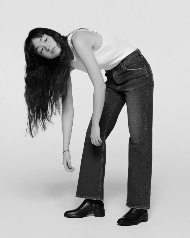 LEE OUR JEANS モトーラ世里奈