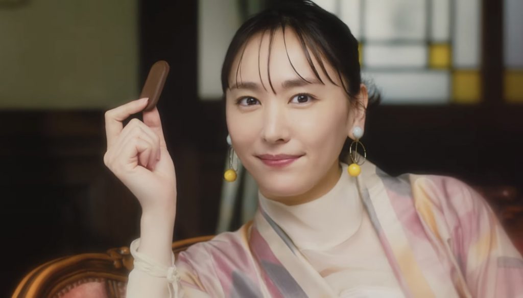 明治 生のとき CM、グラフィック 新垣結衣