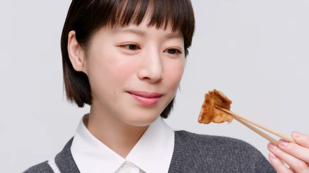 やよい軒「～三元豚ロース～極みしょうが焼定食」篇 CM 夏帆